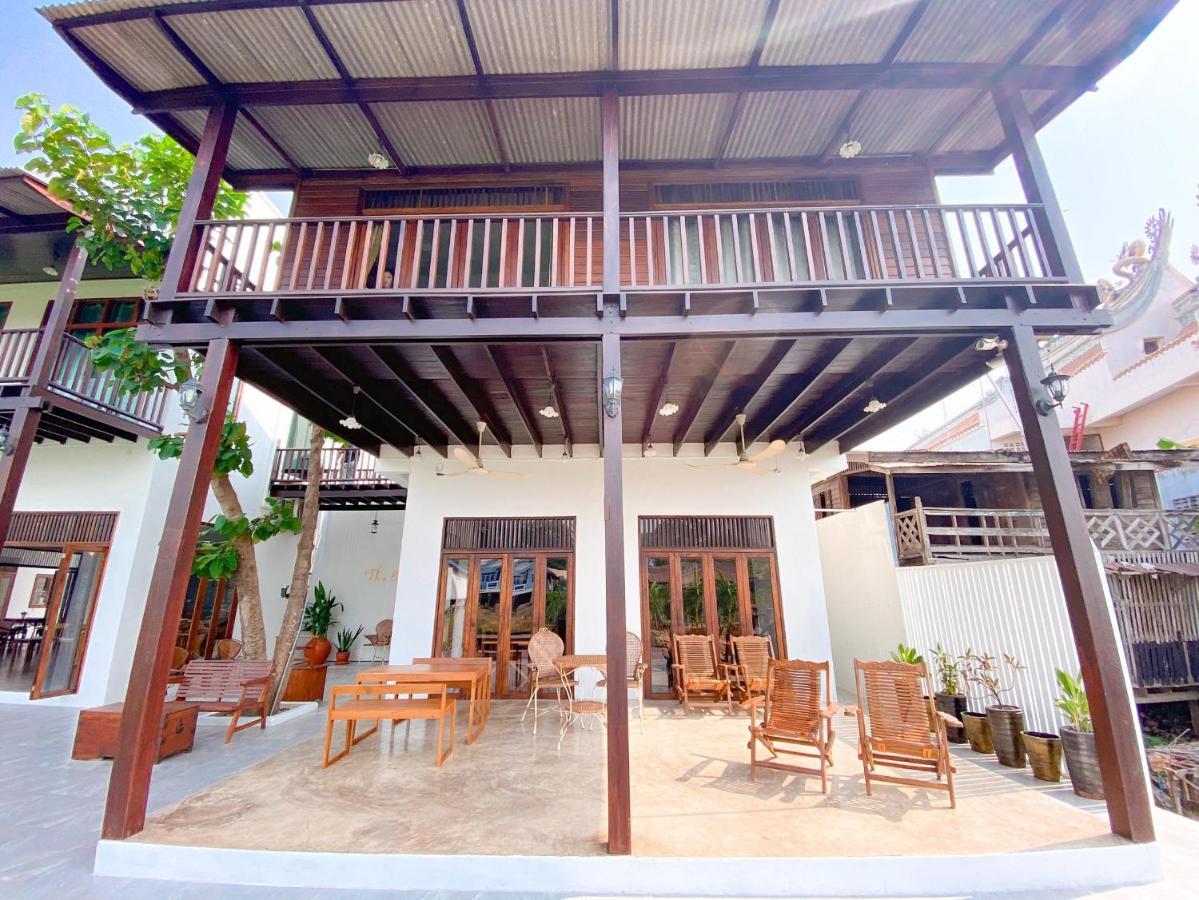 Resort The Bank River House Ayutthaya