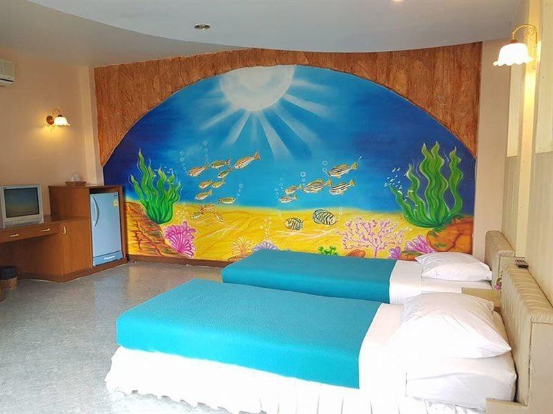 Rai Fhun Pen Jing Resort
