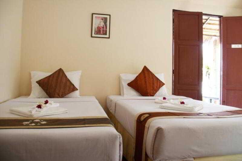 Resort Inrawadee
