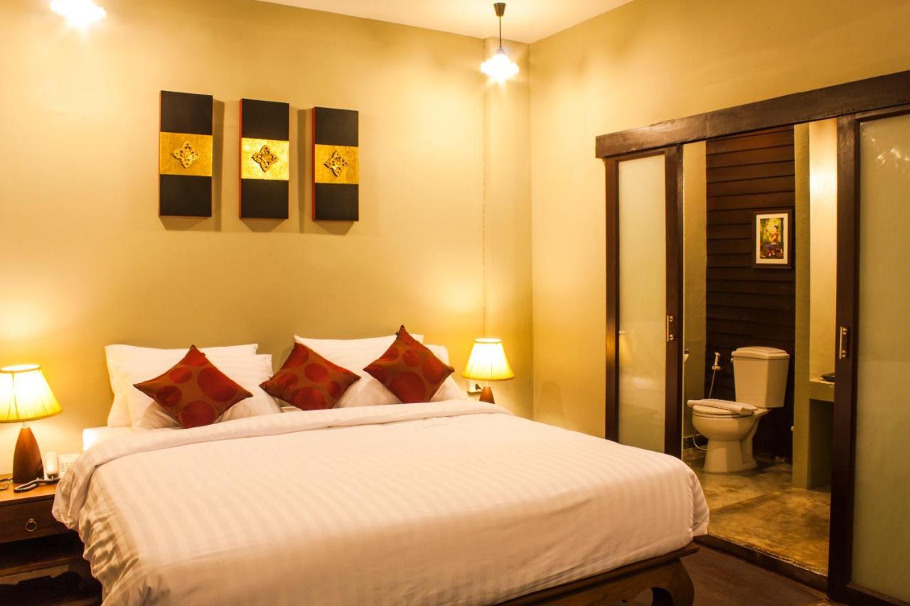 The Bank River House Ayutthaya Resort Ang Thong