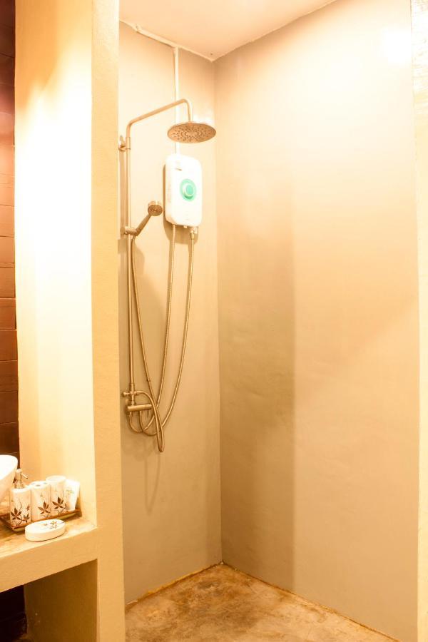 The Bank River House Ayutthaya Resort 3*