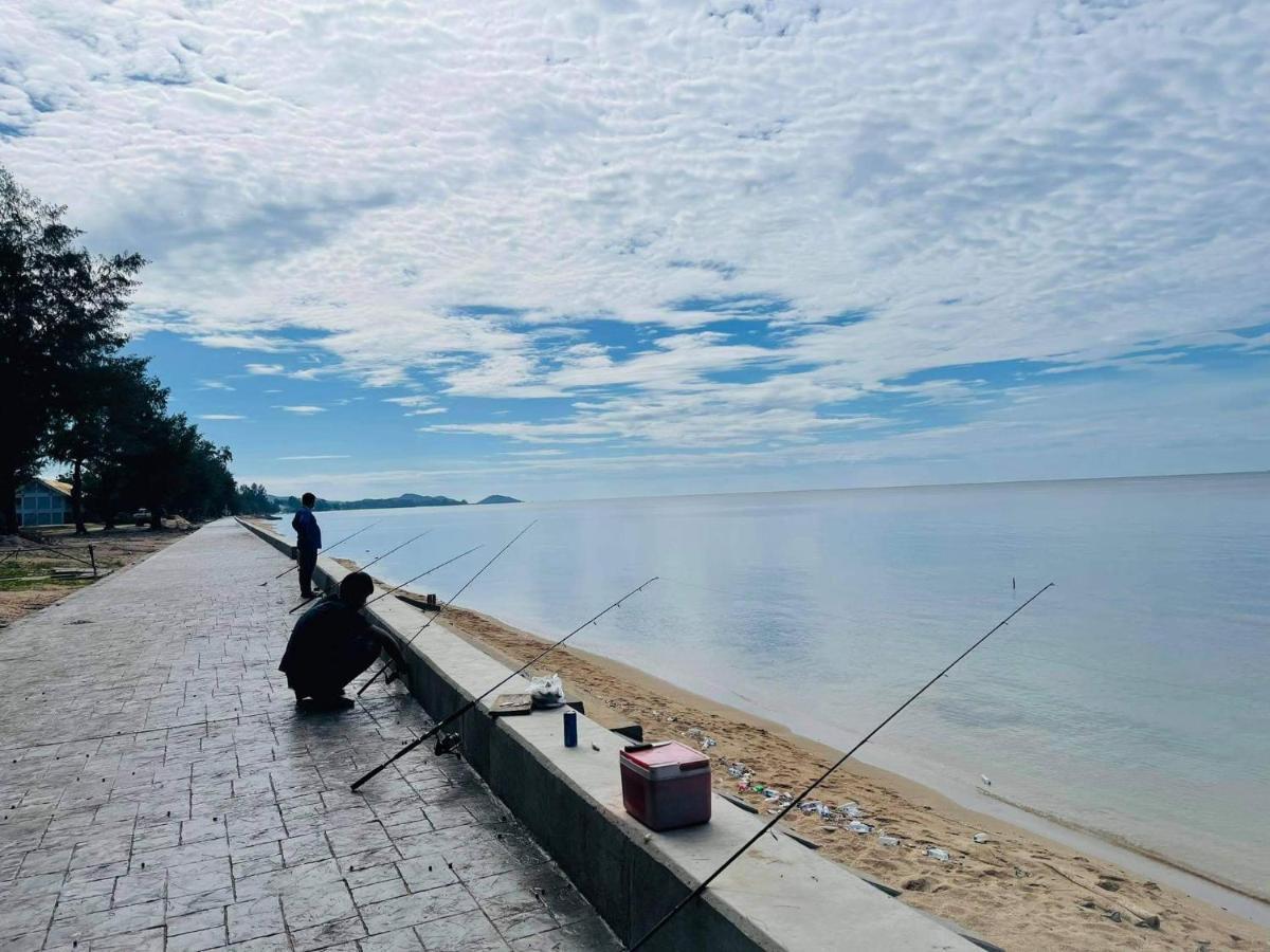 Resort Boon Nam Fah Chao Lao Beach