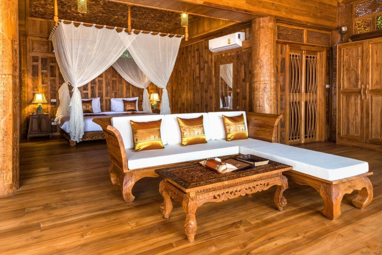 Santhiya Phuket & 5* Khok Kloi