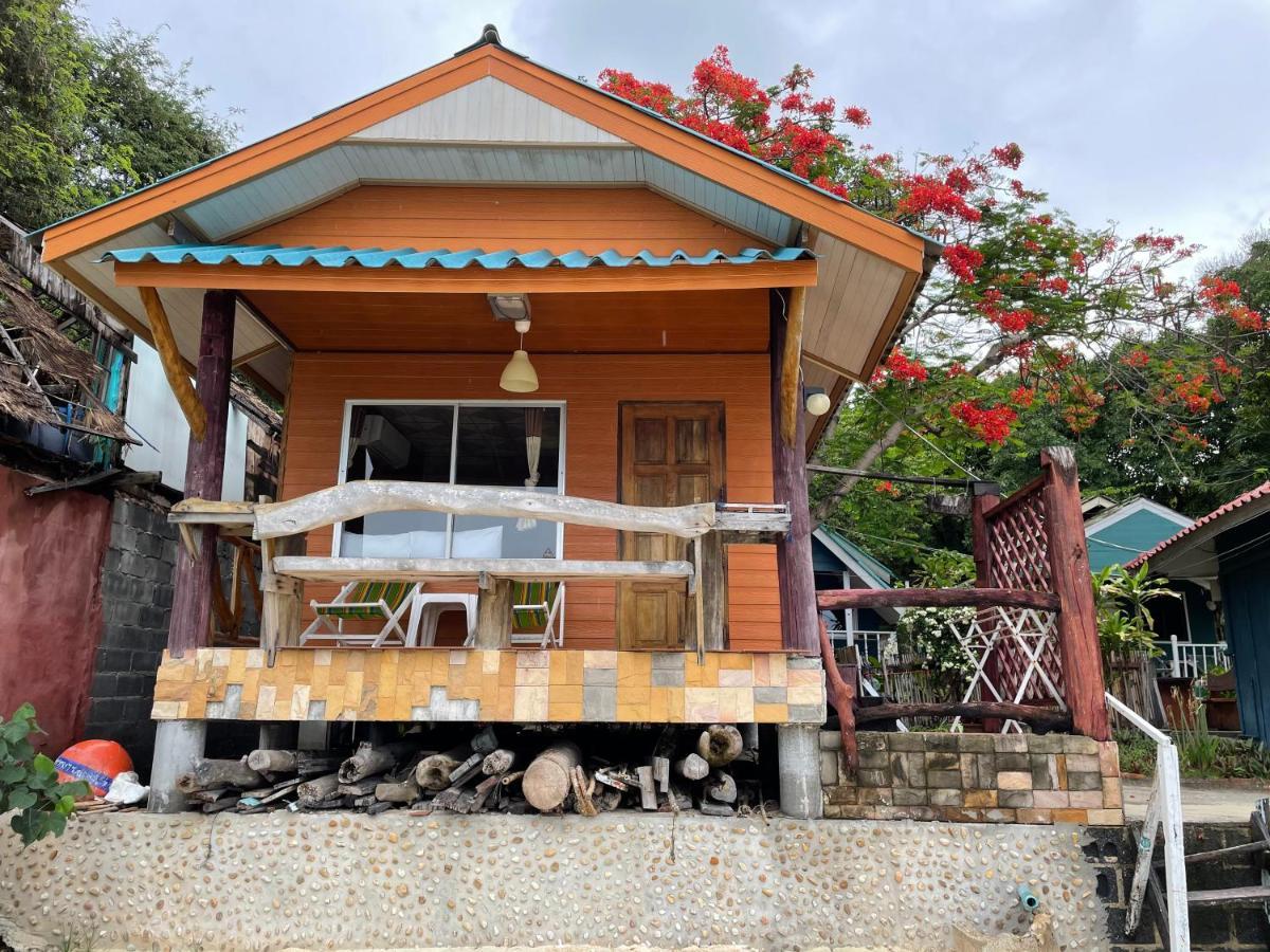 Guest house Apache Loongdum Koh Samed Koh Samet