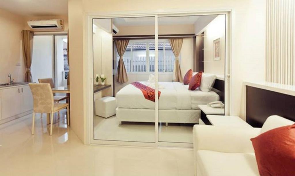 Hotel Excella 3*