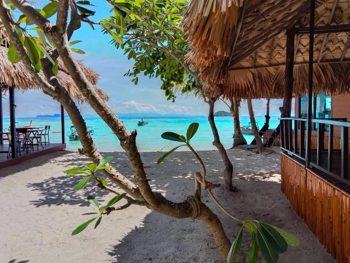 Sea To Moon Koh Lipe