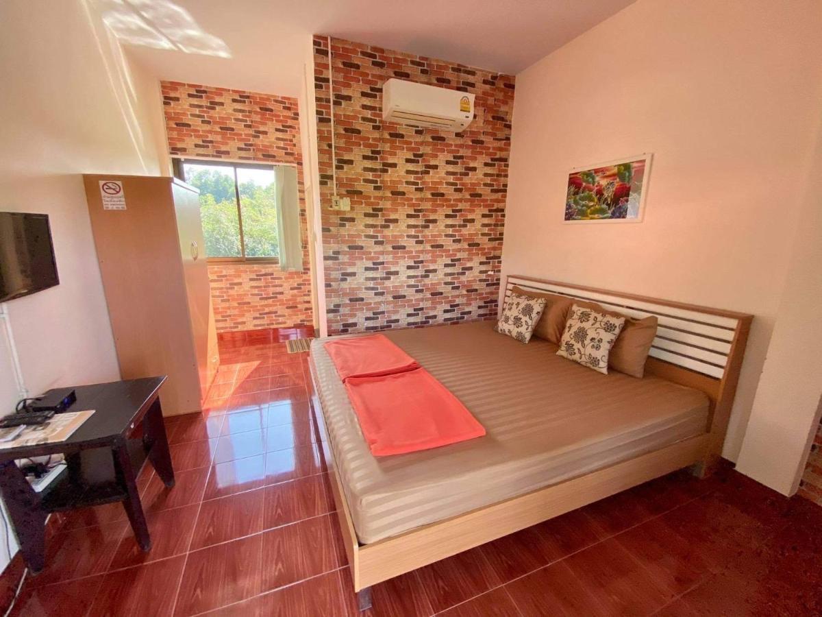 Saeng Tai Amphawa Homestay Samut Songkhram