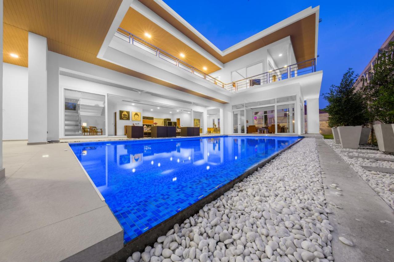 Villa Davinci Pool Pattaya