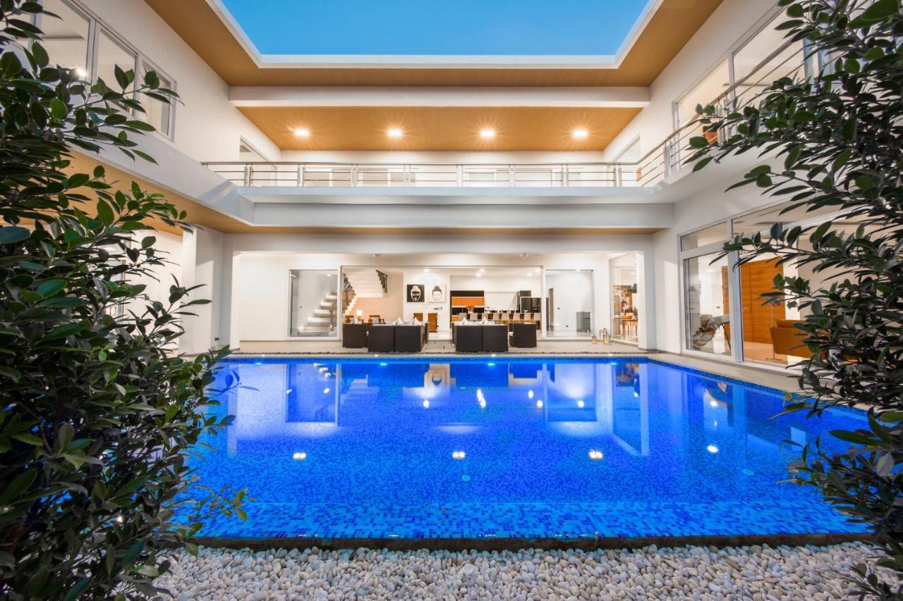 Davinci Pool Pattaya *