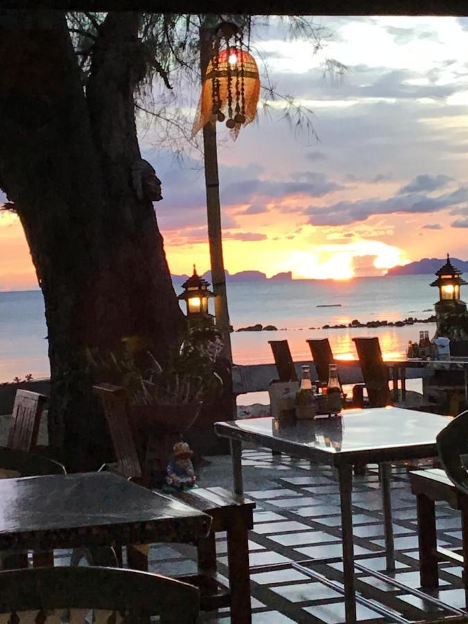 Resort Andaman 2*