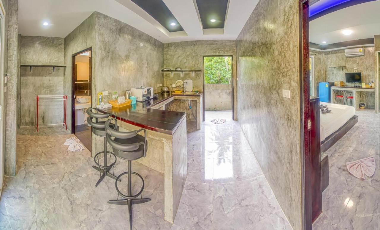Lanta K Guest house 3*