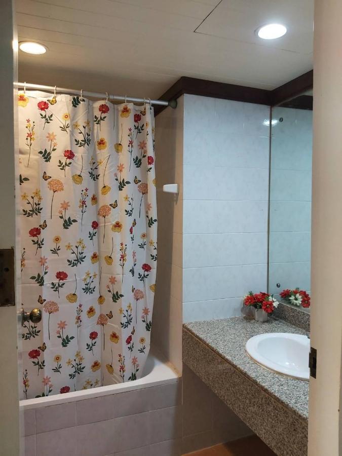 Hotel Samerdrow Khao Yai