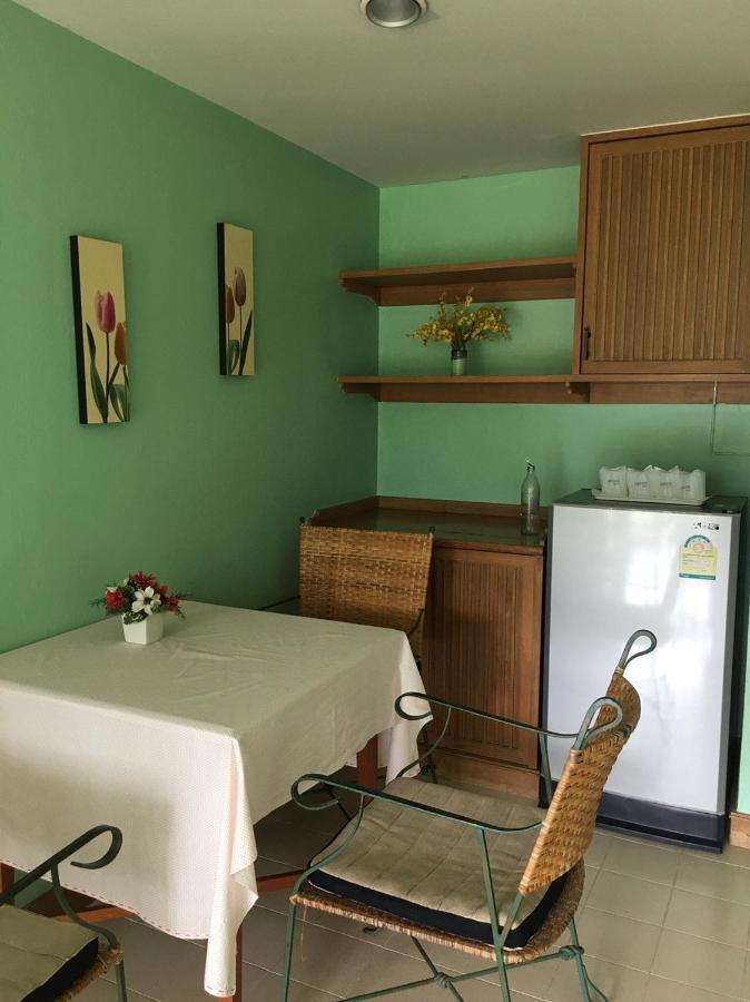 Hotel Samerdrow Khao Yai 2*