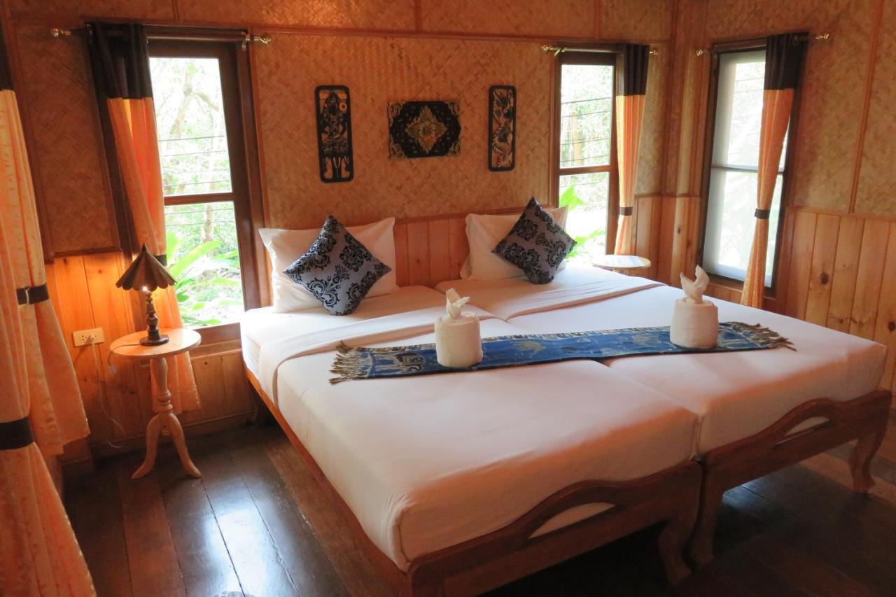 Macura Koh Chang
