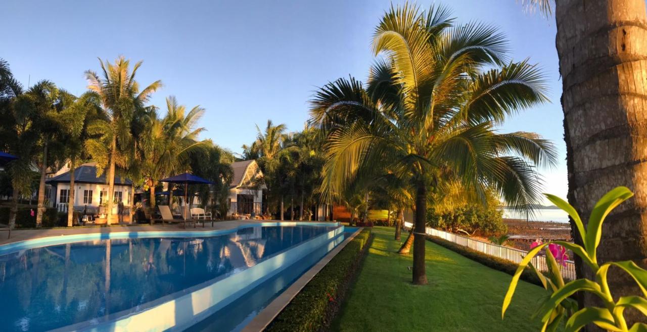 Resort Crown View