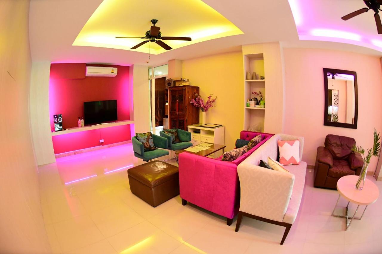 Villa ตำหนักวิลล่า 10 ห้องนอน พร้อมสระว่ายน้ำส่วนตัว