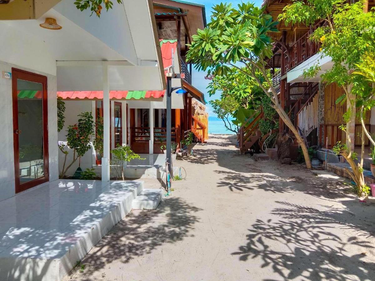 Sea To Moon Bed & Breakfast