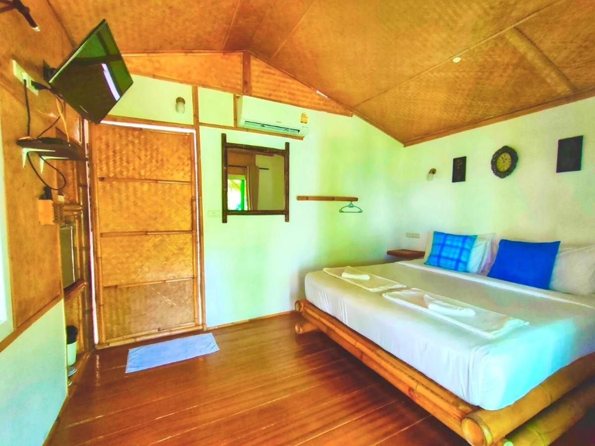 Resort Mook Montra Sea Front