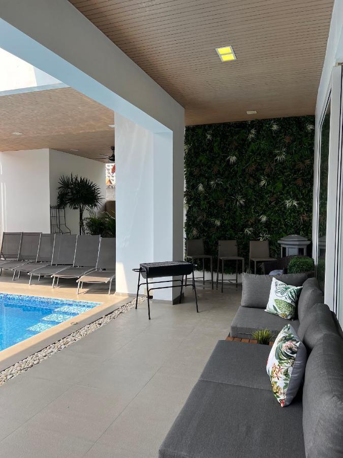 Davinci Pool Pattaya *