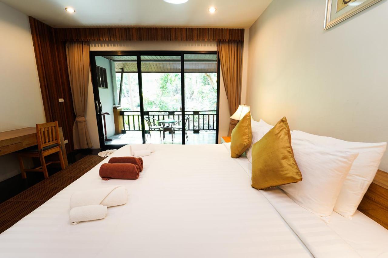 Tanote Sha Extra Koh Tao