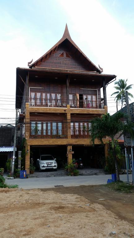 House Kamala Beach