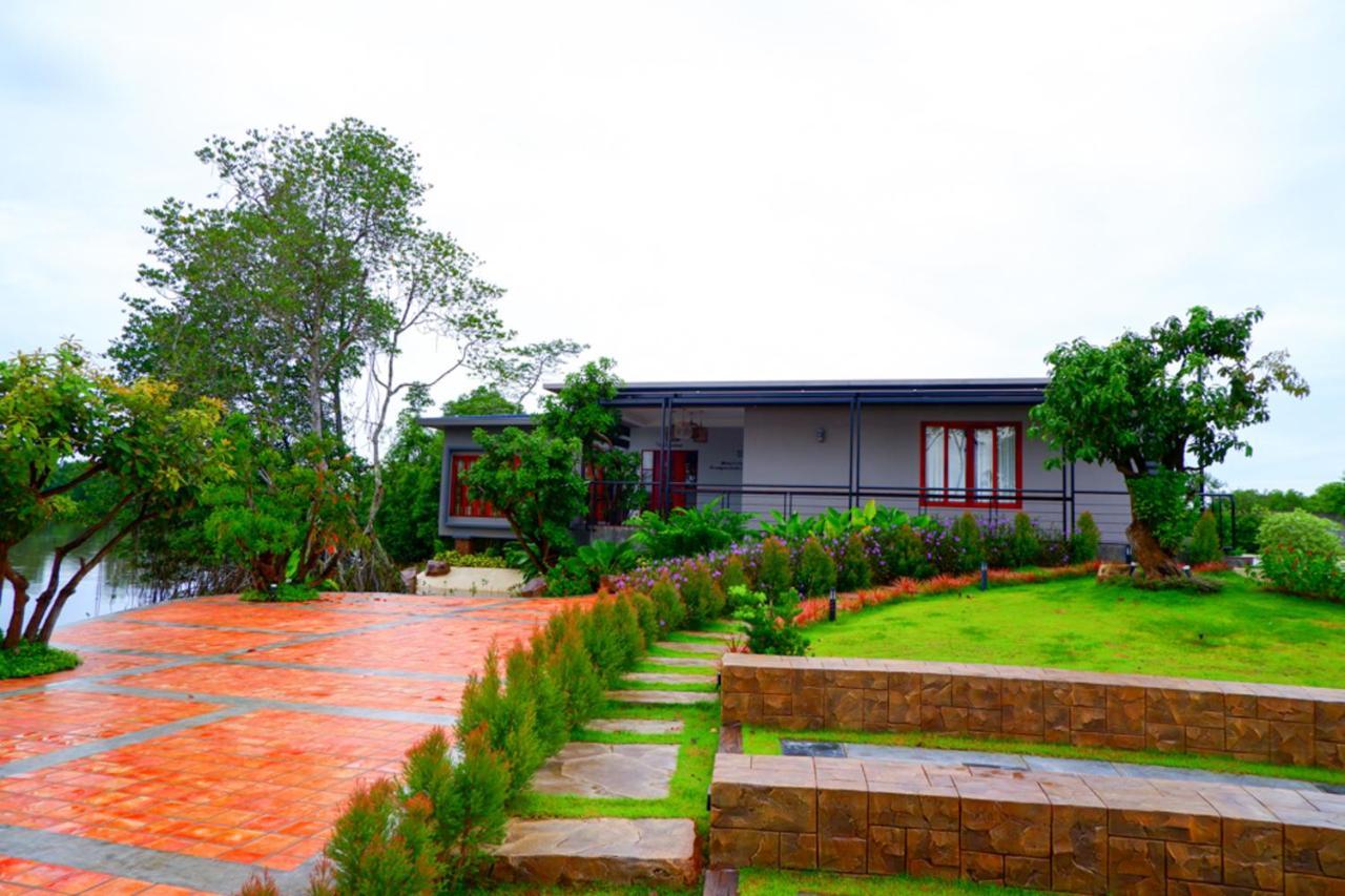 Laguna Grand & 5*