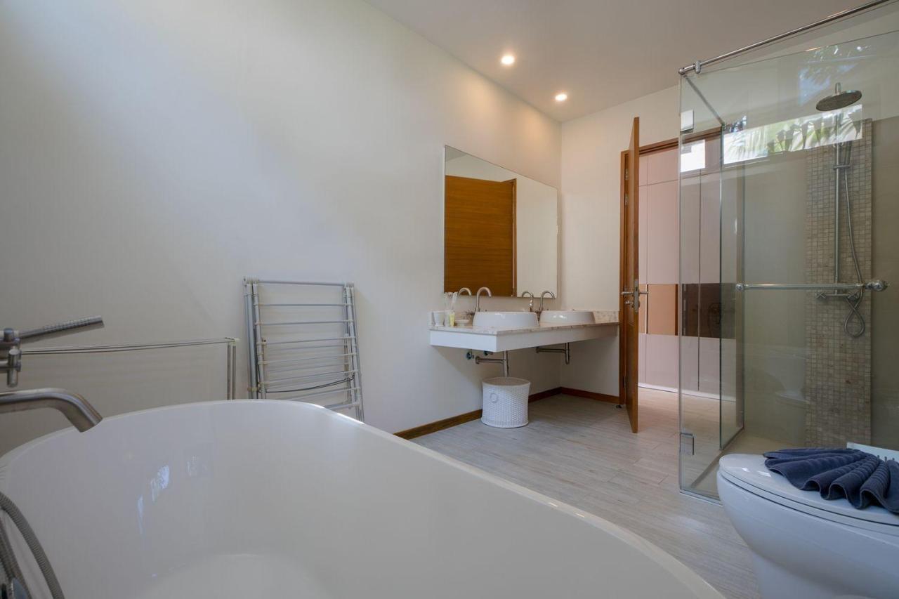 Villa Raja | 4br Private Pool In The Gated |