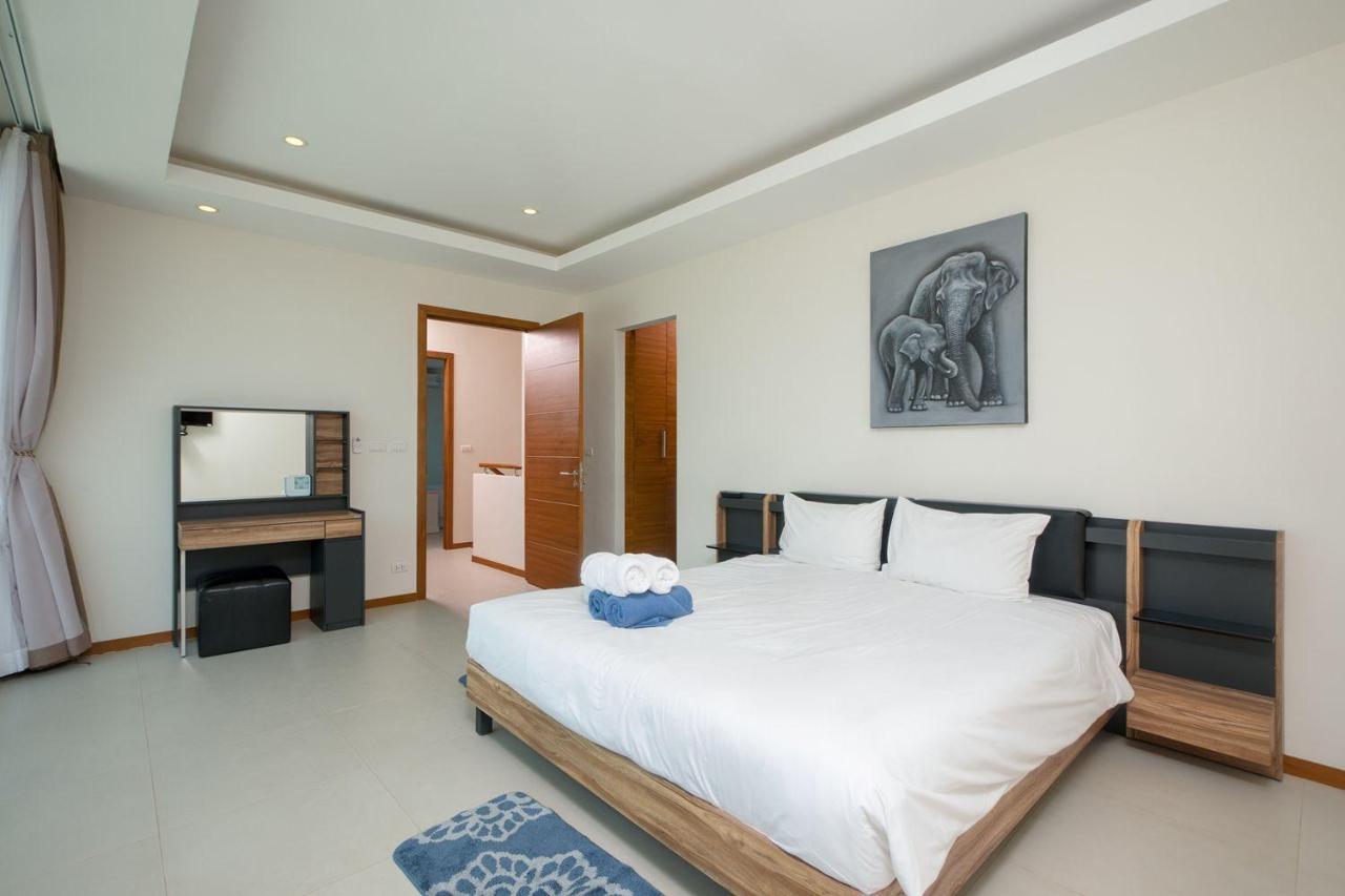 Raja | 4br Private Pool In The Gated | Rawai