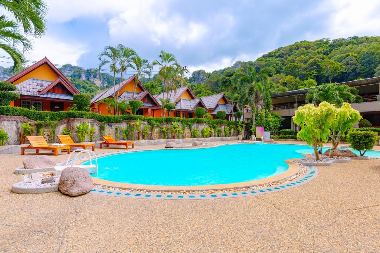 Resort Diamond Cave Railay Beach
