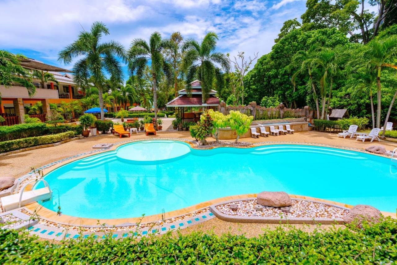 Diamond Cave Resort 3*