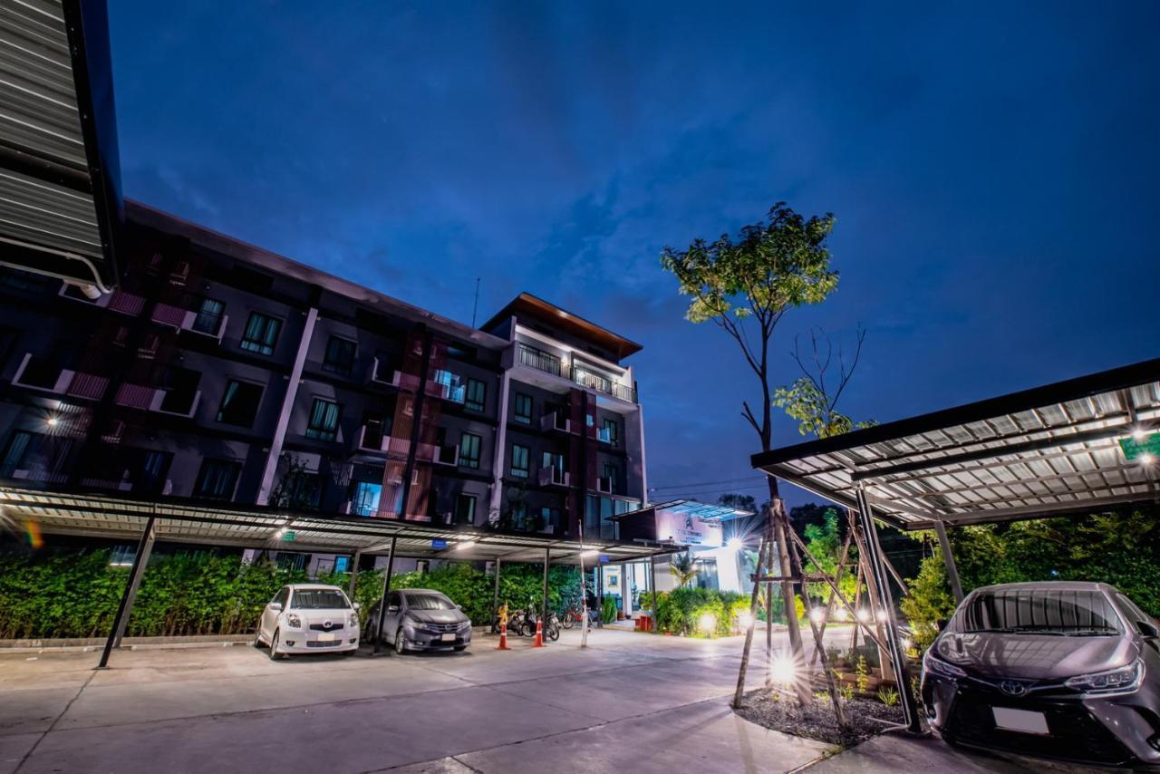 The Living Samutprakan