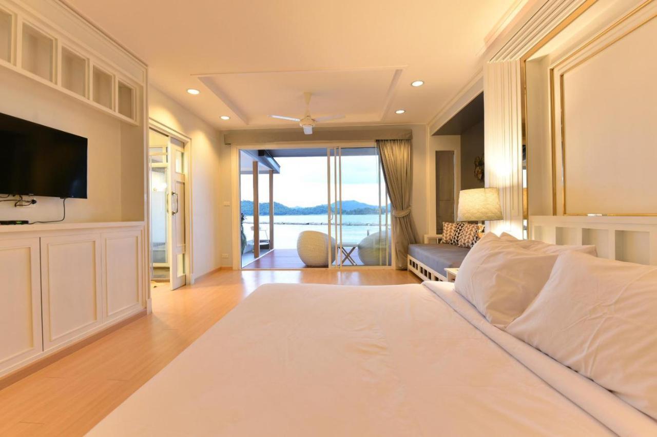 Raya Buri Kanchanaburi Resort 4*