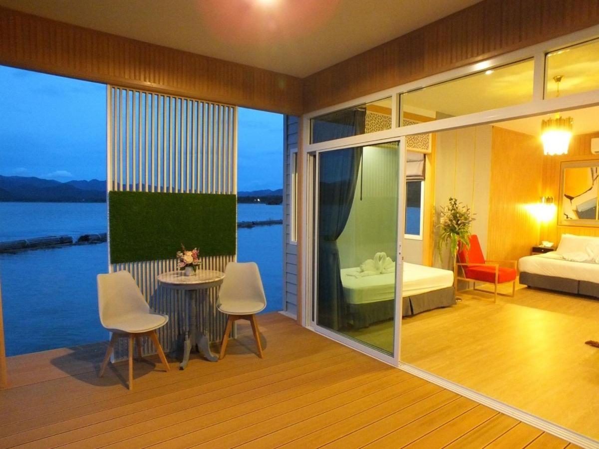 Raya Buri Kanchanaburi Resort 4*