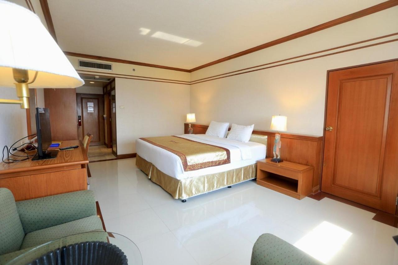 Kosa & Wellness Center -sha Certified Hotel
