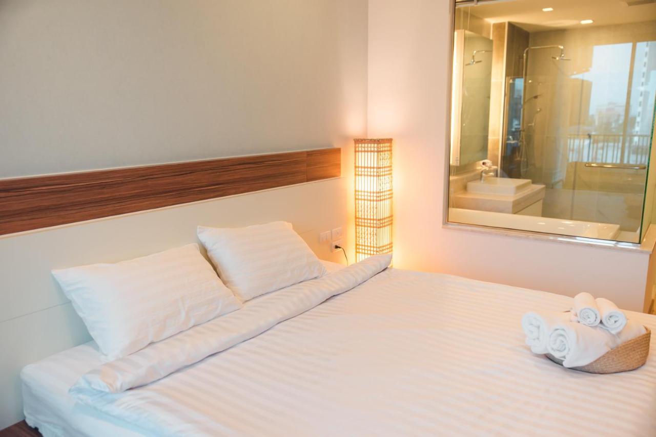 The Astra A1019 Apartment