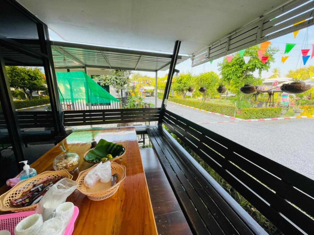 Baan Ruay Suk Resort, Resort Lop Buri