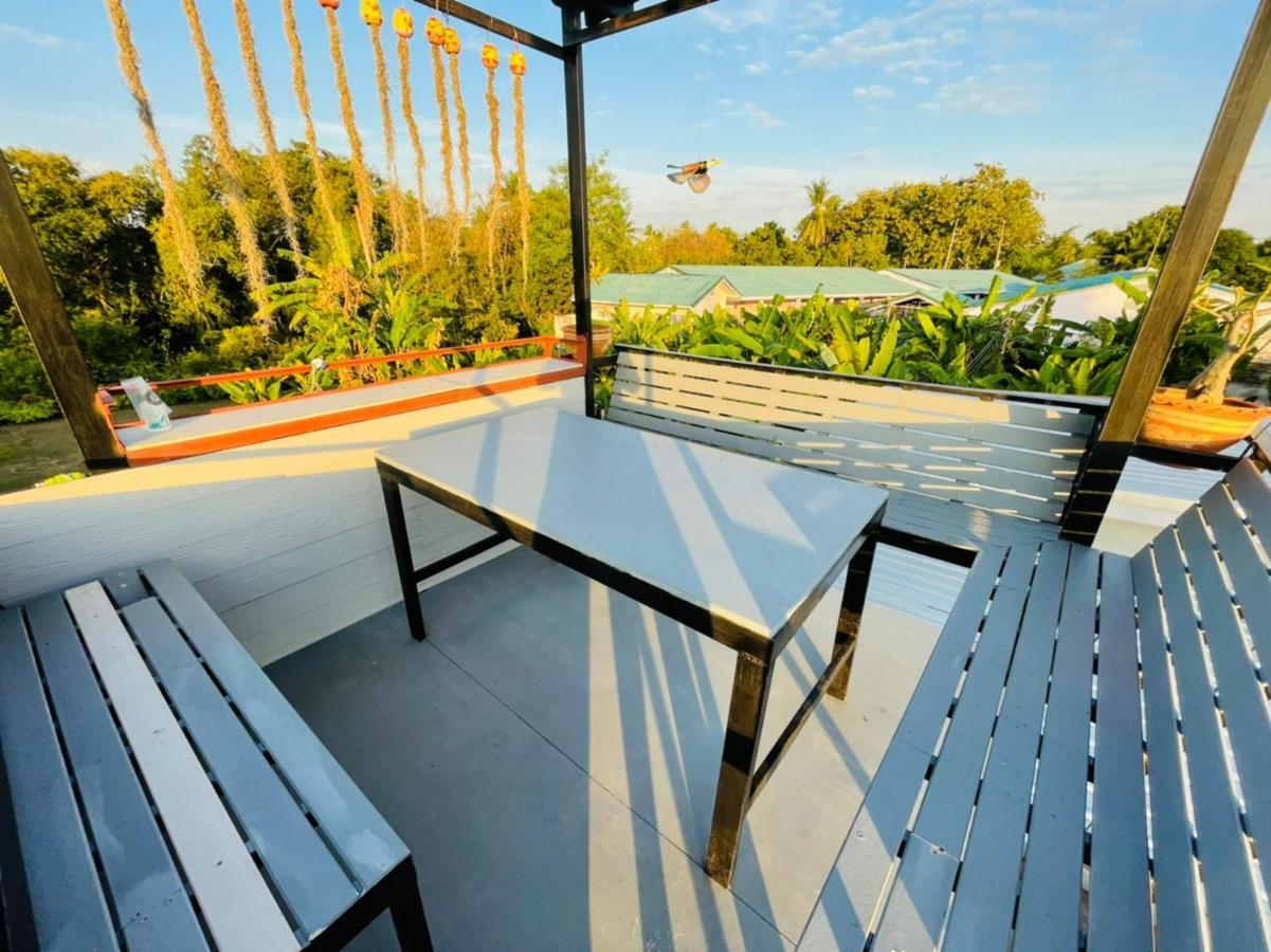 Baan Ruay Suk Resort, 2*