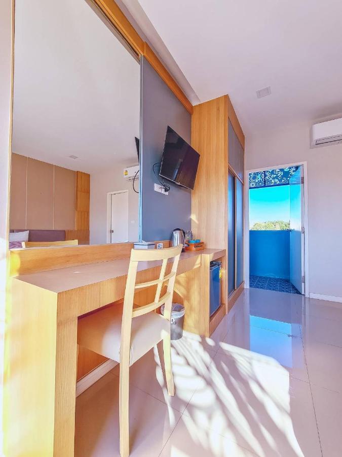 Apa-tree Boutique Hotel 3*