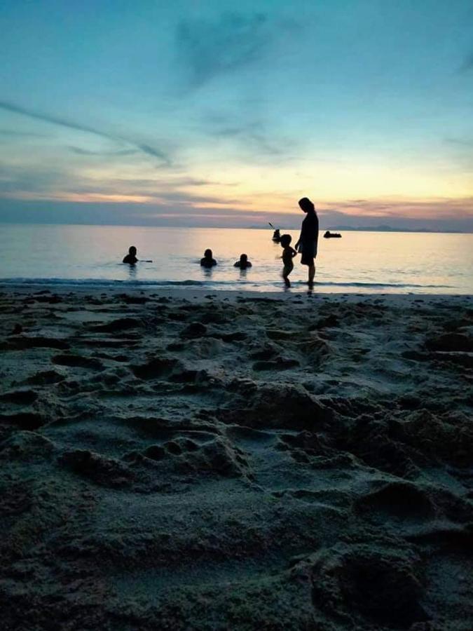 Guest house Kohjum Seafront 2*