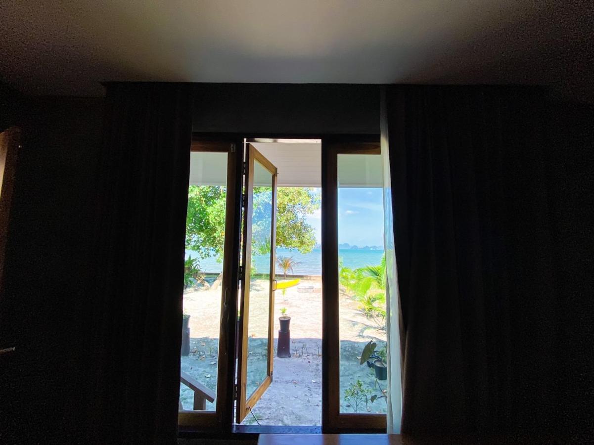 Koh Yao Front Hotel