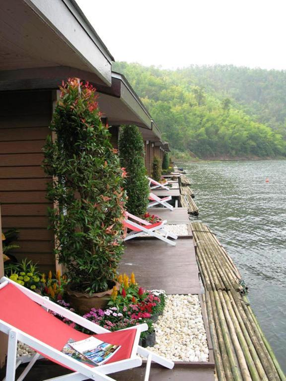 Resort Raya Buri Kanchanaburi 4*