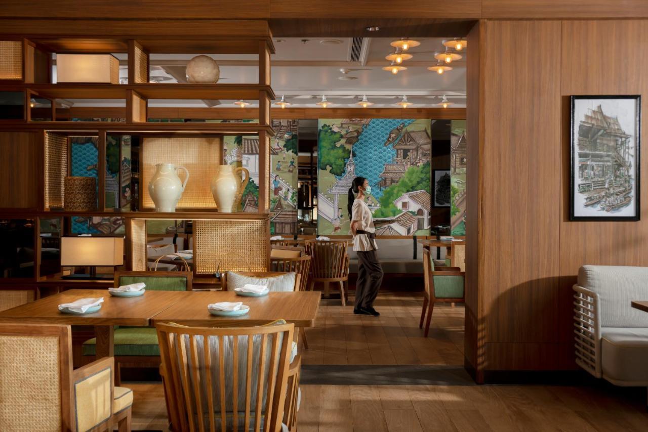 Hyatt Regency Hotel 5*