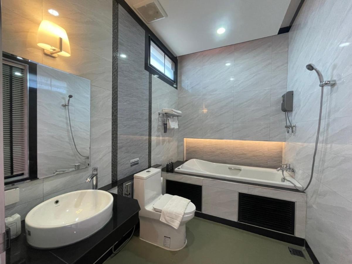 Resort Phutara And Buriram