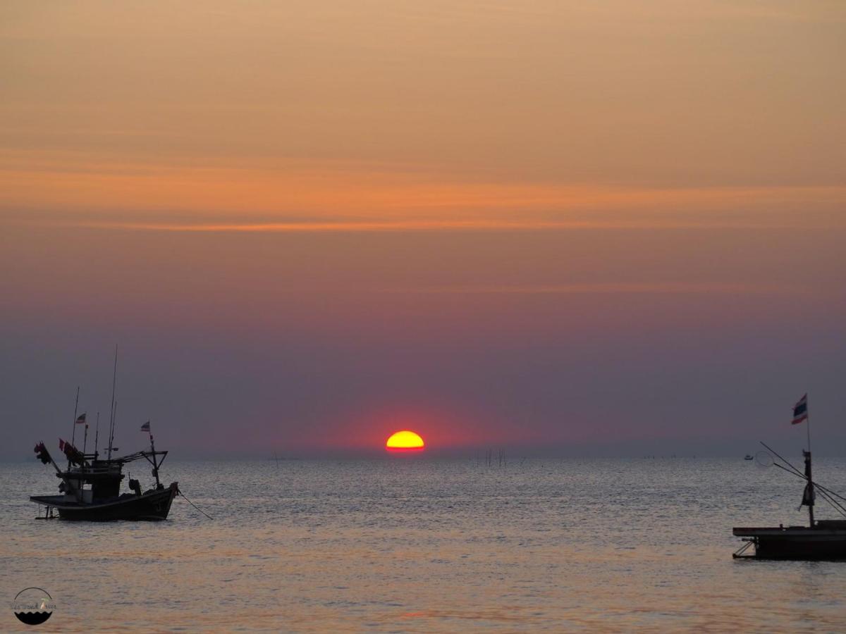 Guest house Sea Trees Bang Saen