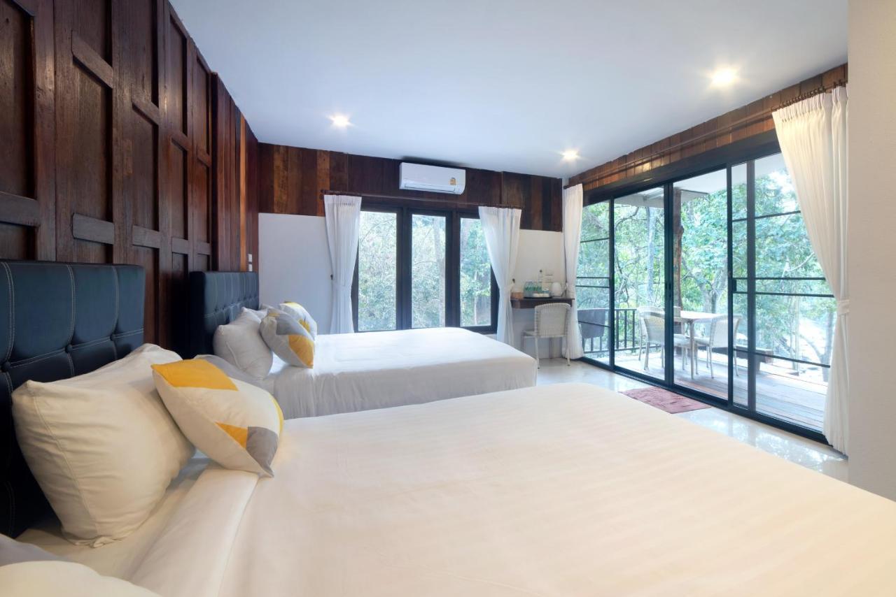 Tawan Riverside Mae Wang
