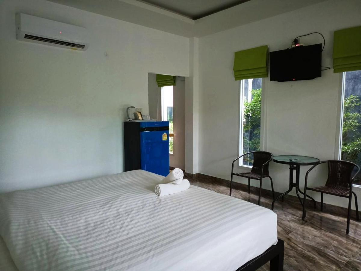 Pranburi Cabana Resort Resort