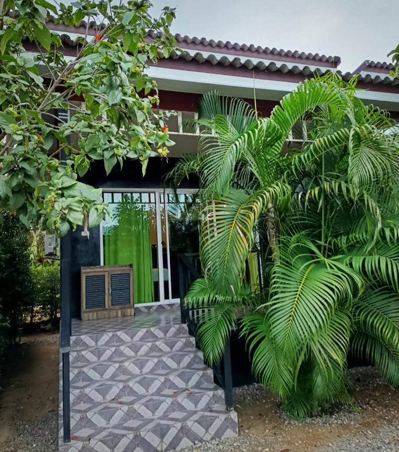 Pranburi Cabana Resort Resort