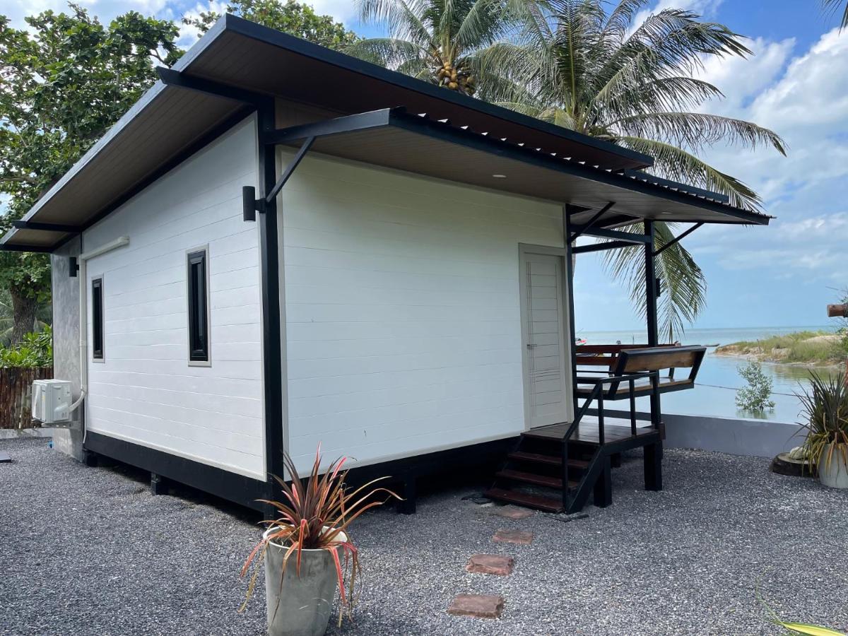 Breeze Bay Wok Tum