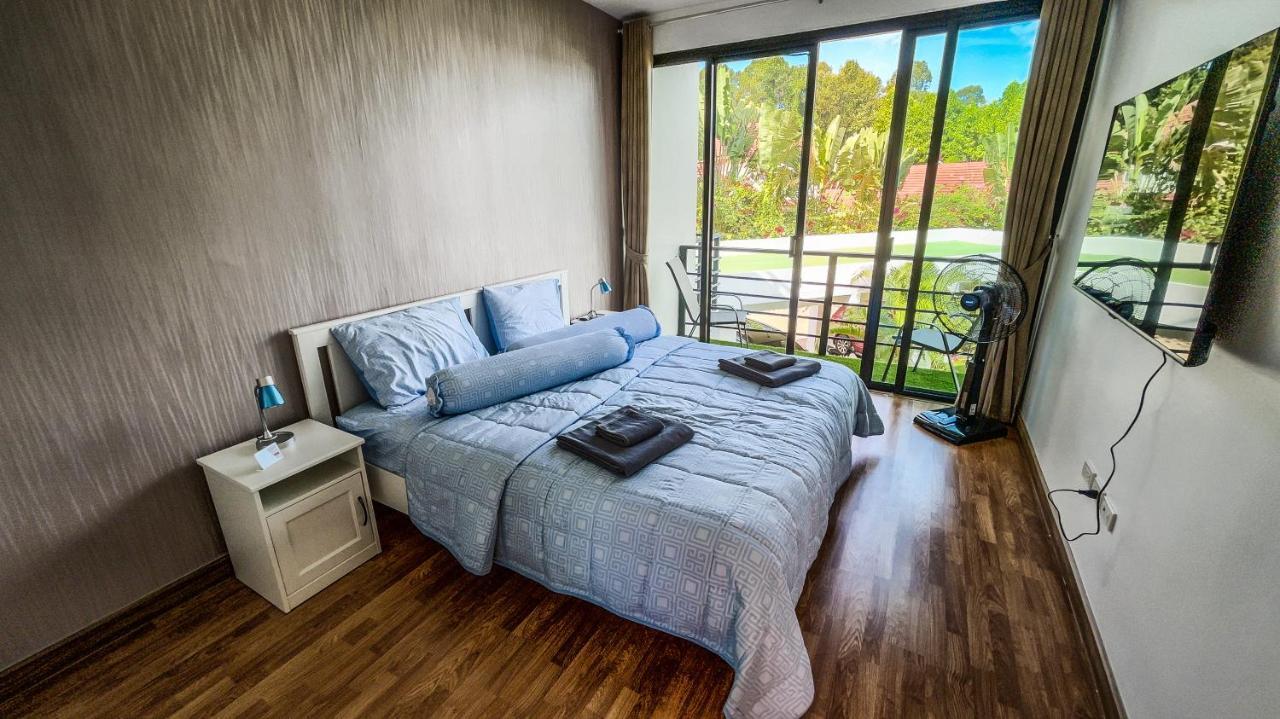 Sunrise Villa *