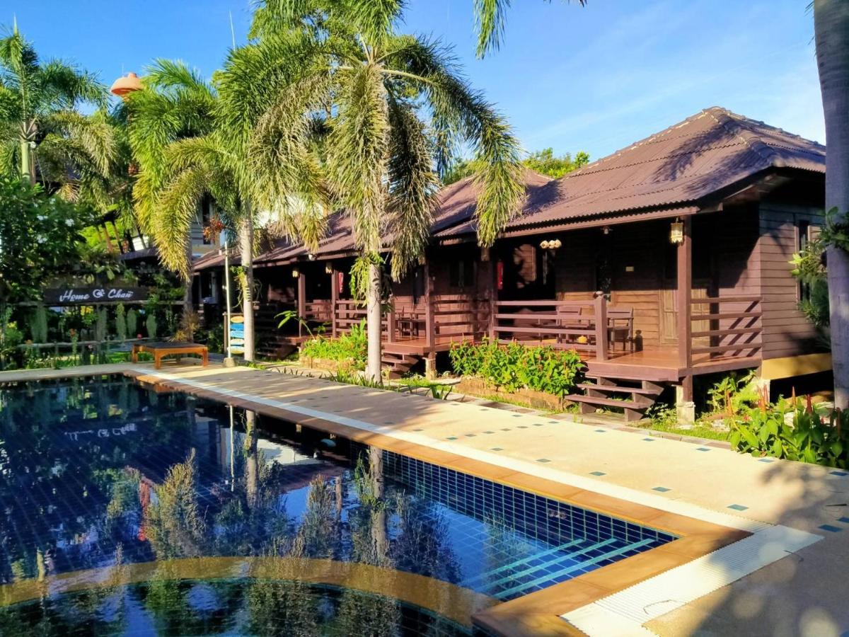 Resort At Chan Chao Lao Beach